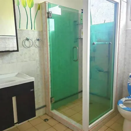 Aaronl Homestay Kota Kinabalu Exterior photo